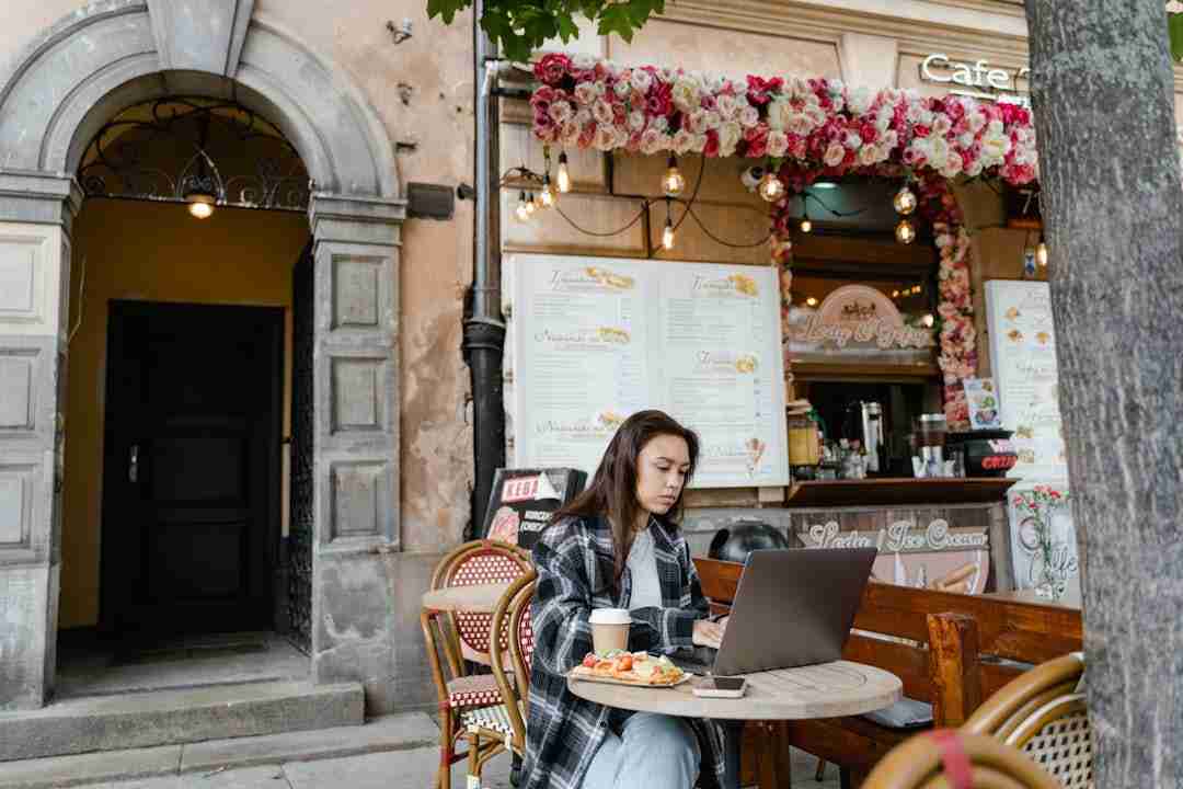 From Coffee Shops to Beaches: Crafting a Career With Zero Commute