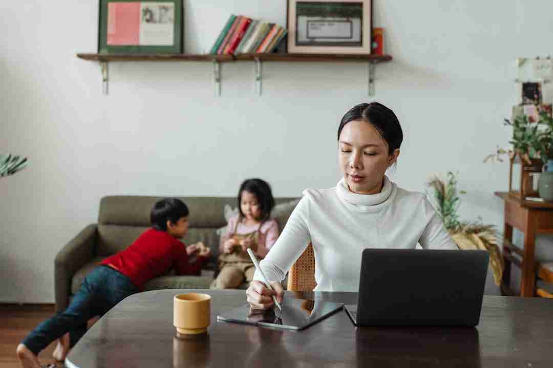 From Beaches to Mountains: How Freelancing Funds This Family’s Adventures