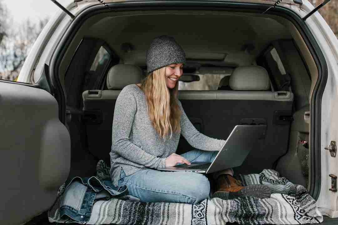 Earning Dollars While Chasing Sunsets: Work that Travels with You