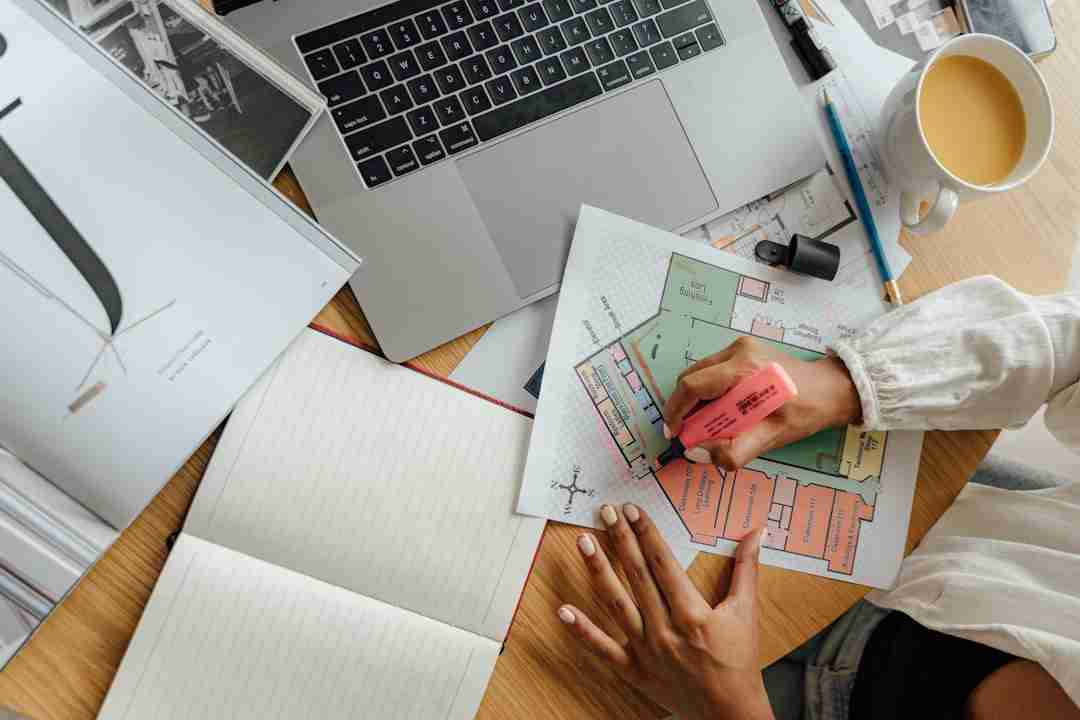From Coffee Shops to Cabanas: Earning a Living Anywhere