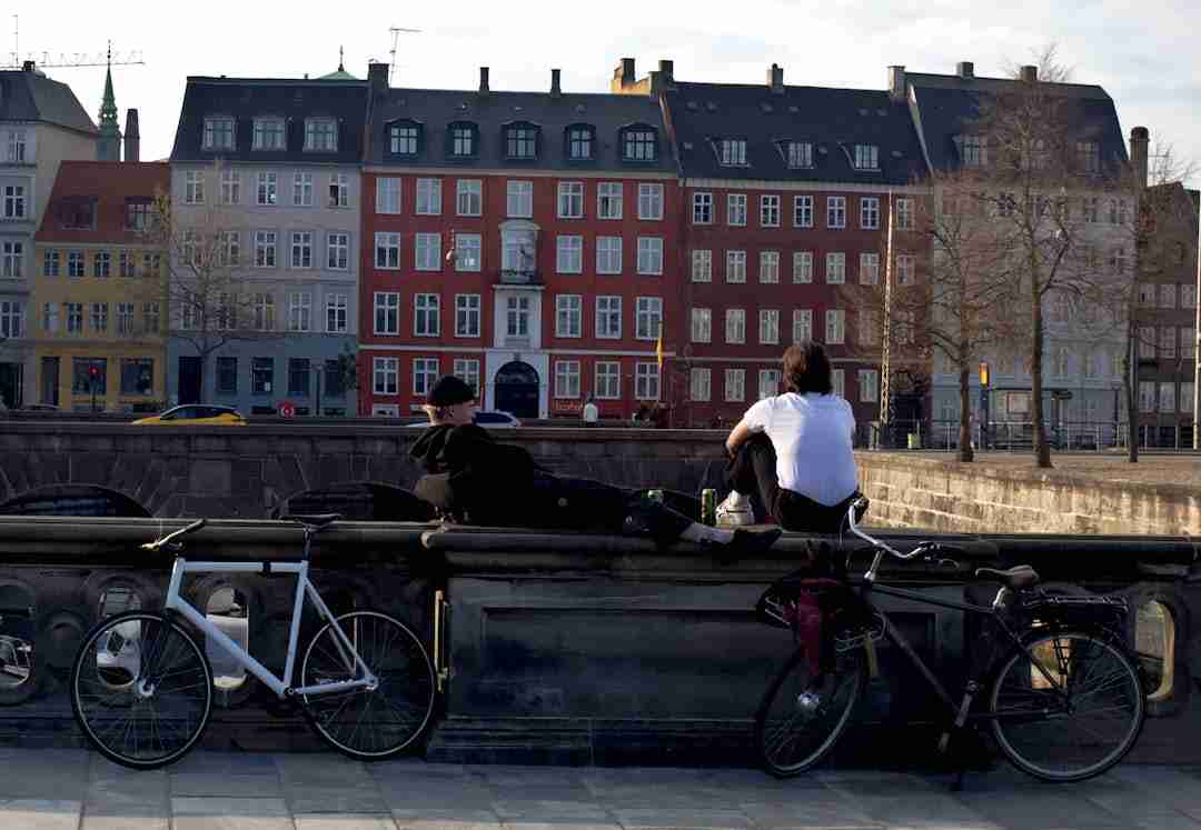 Living Green on the Go: Balancing Adventure and Eco-Friendly Habits