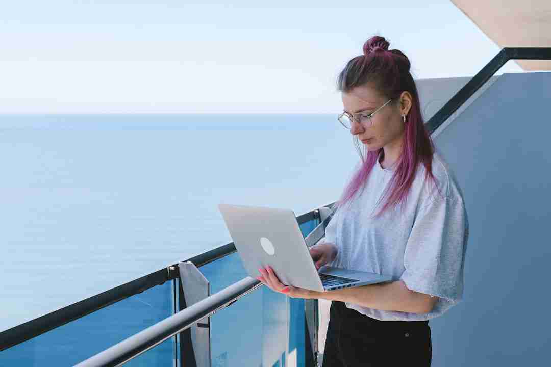 Living Off a Laptop: Crafting Your Career Anywhere on the Map