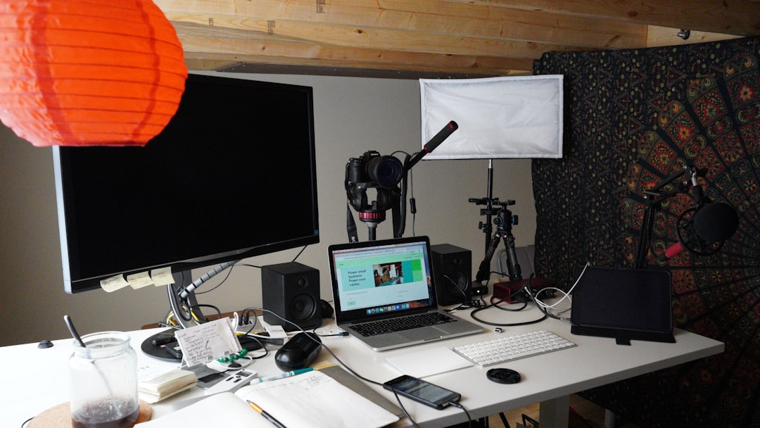 From Daydream to Desk: How to Make Remote Work Your Reality