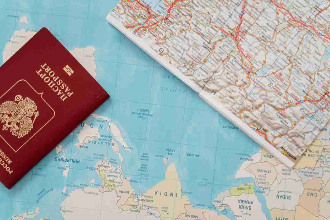 Navigating Visa Rules: Fun Tales from Nomads Who’ve Been There
