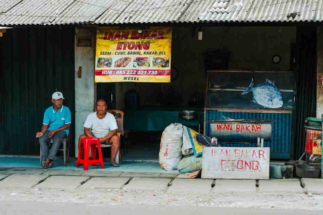 Cooking Local and Living Light: A Roadmap for Sustainable Nomads