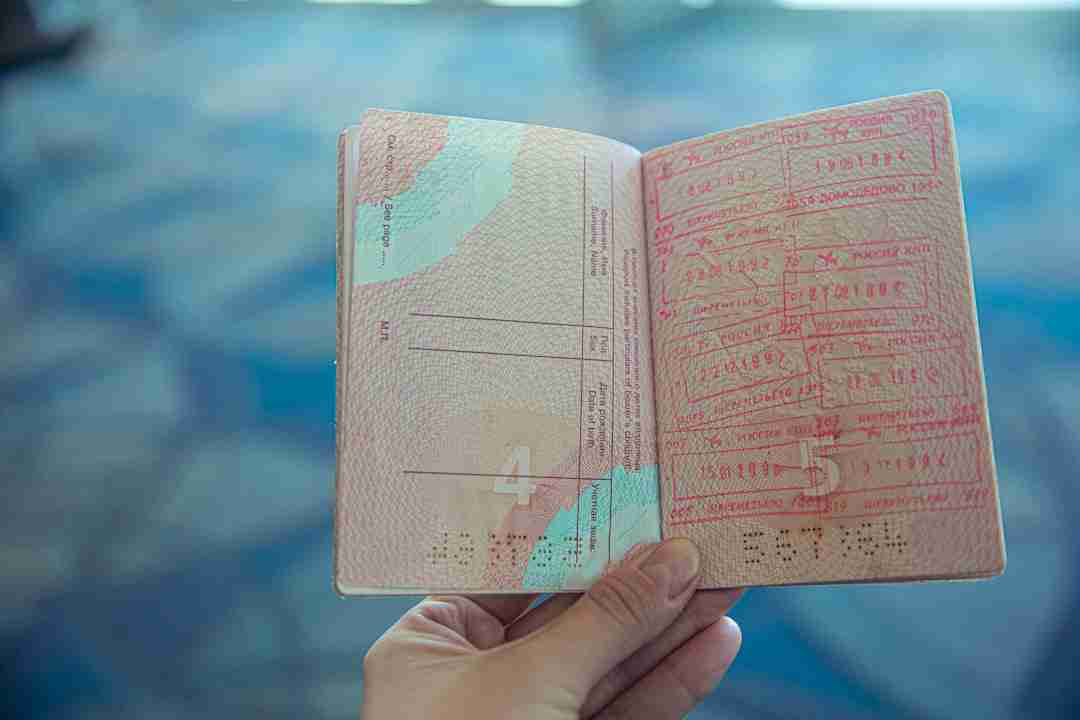 Navigating Visa Maze: Stories from Digital Nomads in the Know