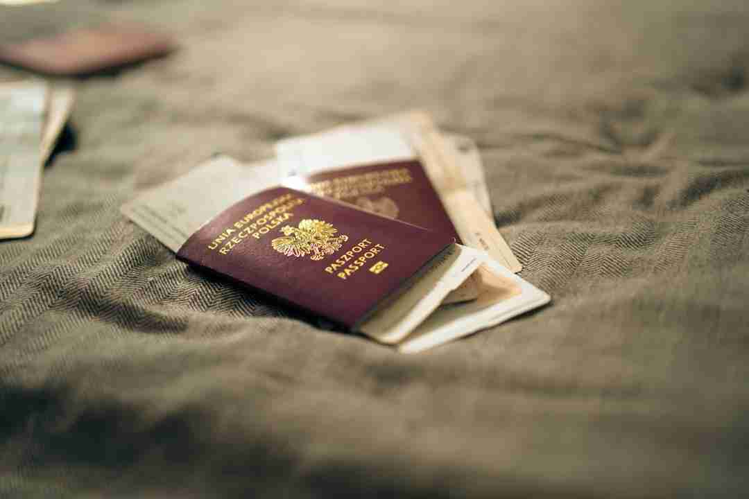Avoiding Visa Woes: Real Stories from Long-Term Travelers